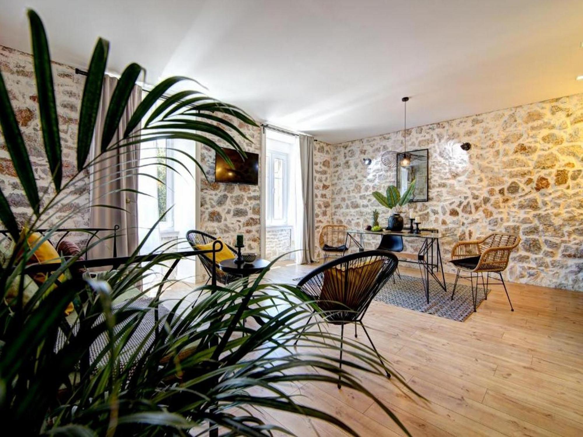 فندق History House Moja Ti 1830 In Old Town Senj سينج الغرفة الصورة